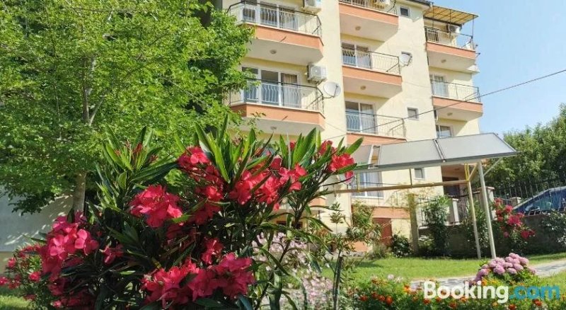 Rezovo Family Hotel