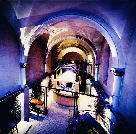 Autel Lounge