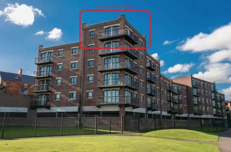 BELFAST LUXURY 2 / 3 BED PENTHOUSE APARTMENT