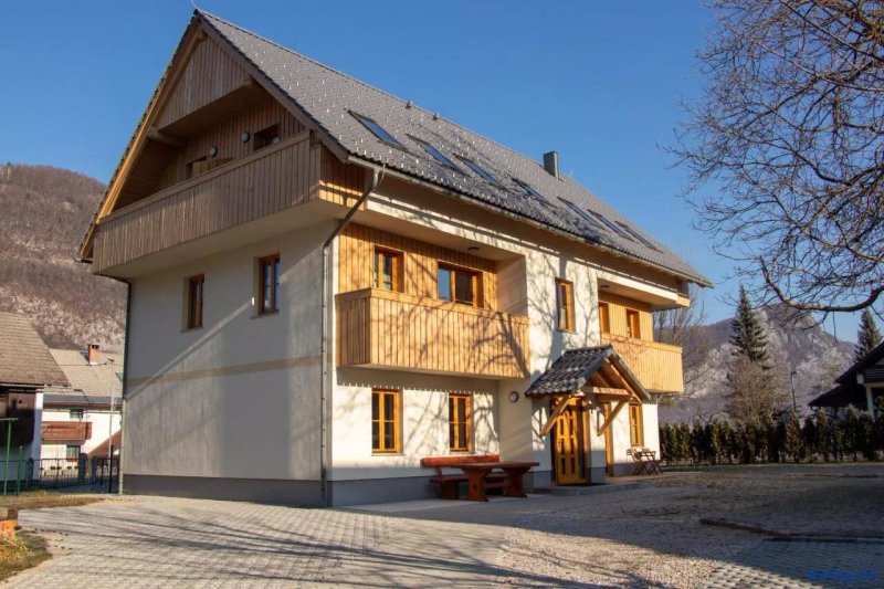 Apartments & Rooms Pr' Skalovc