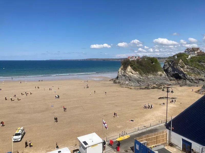 Fantastic Dog Friendly Apartment With Stunning Views Over Towan Beach.