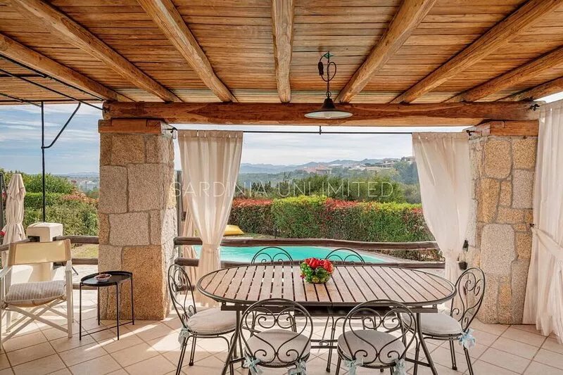 Villa Flor de Lis: Private swimming pool in Punta Molara, 600 meters from the