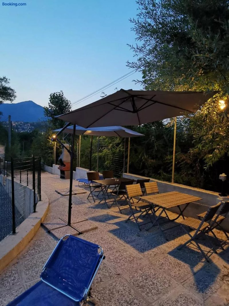 Villa Polio