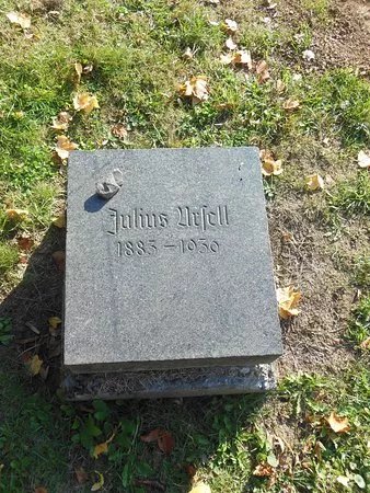 Julius-Ursell-Weg