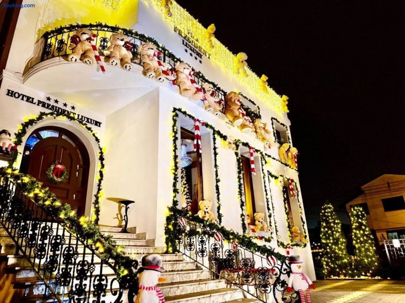 President Luxury Villa