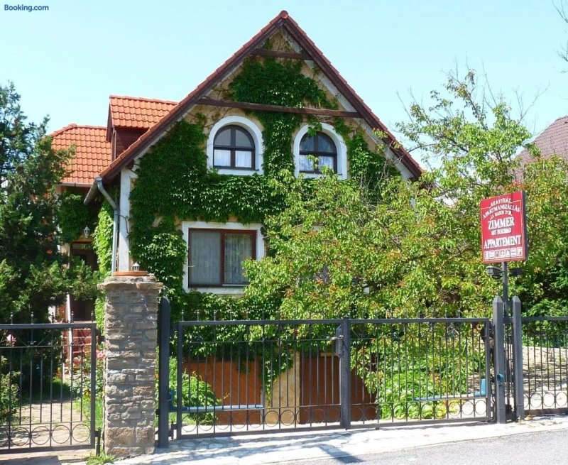 Aranyhaz Apartmanszallas