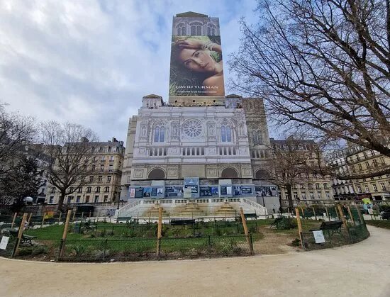 Square d'Estienne-d'Orves
