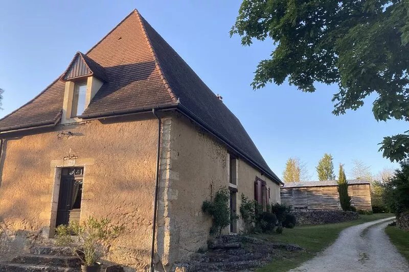 Old renovated farm in Vitrac in the heart of the Périgord Noir.