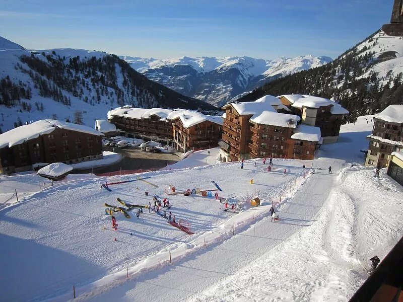 At the foot of the slopes, beautiful duplex, 2 bedrooms, sleeps 6, 7th floor