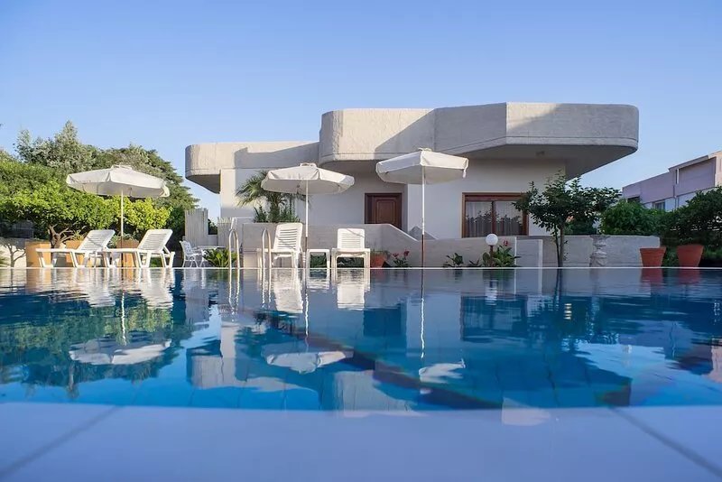 Villa Katrin - Exquisite villa with 60m2 private pool, parking and  garden.