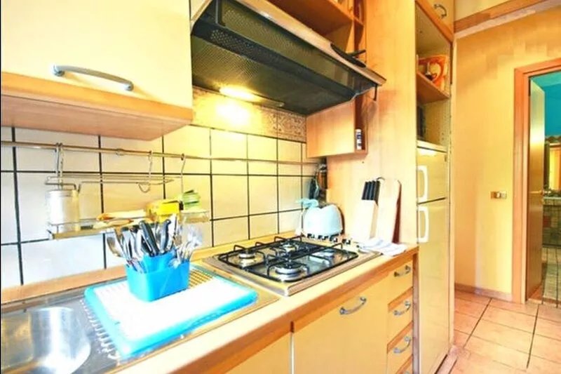 ❤Lovely Studio Near Trastevere Jacuzzi, WiFi, Aircon, patio Fully furn Kitchen