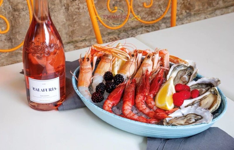 Pietrabianca Vino e Cucina casa Tormaresca