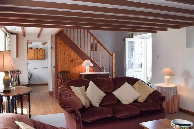 2 bedroom accommodation in Penrherber, Newcastle Emlyn