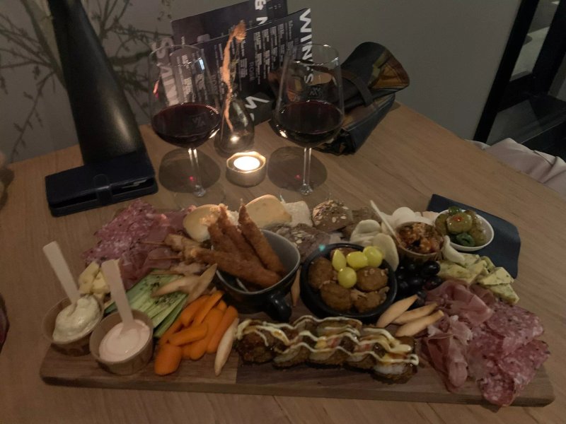Winebar Wine & More