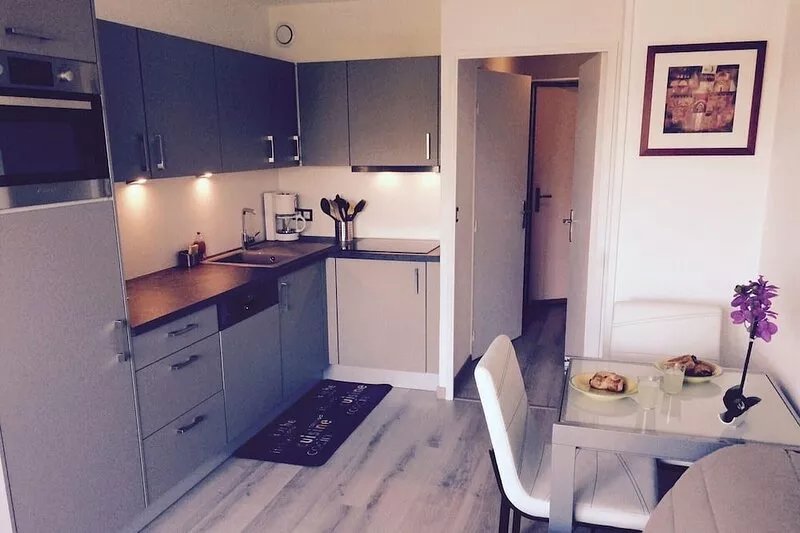 Apartment 2 rooms, near sea, swimming pool, tennis