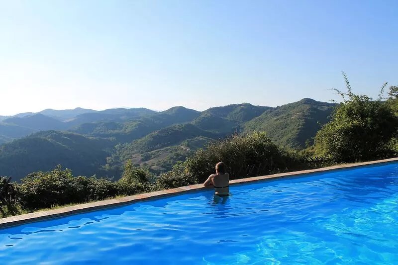 In the farmhouse romantic flat for 2 persons. Panoramic view!