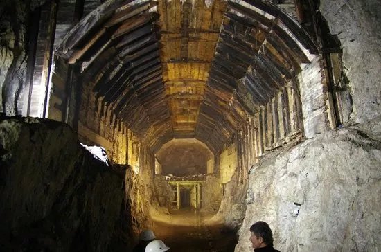 Underground Town Osowka
