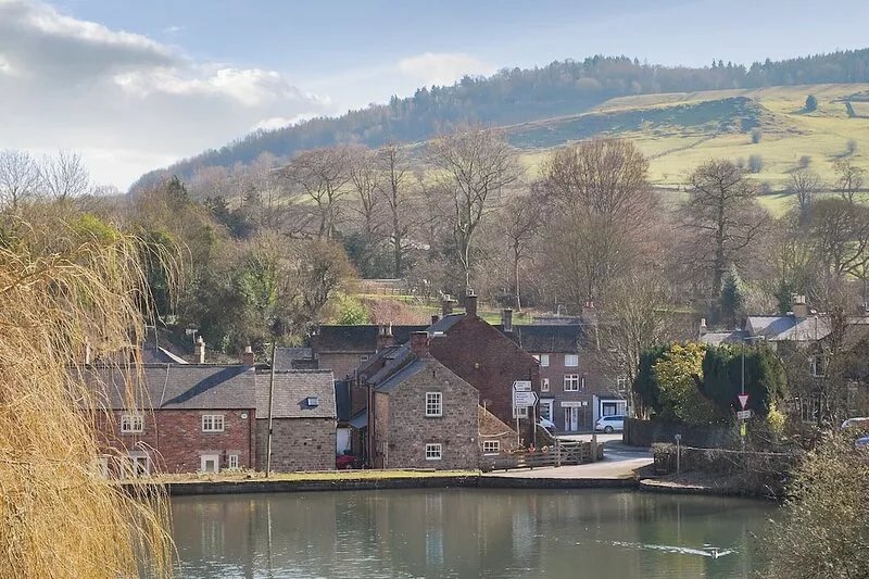 2 bedroom accommodation in Cromford