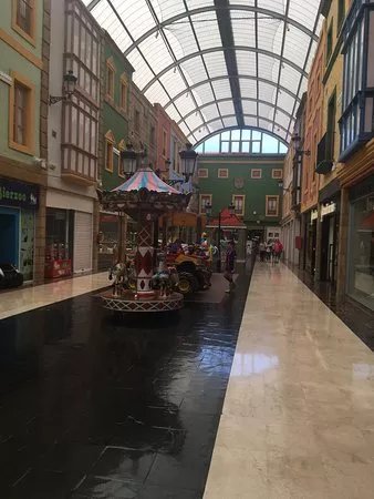 Centro Comercial y de Ocio parqueAstur