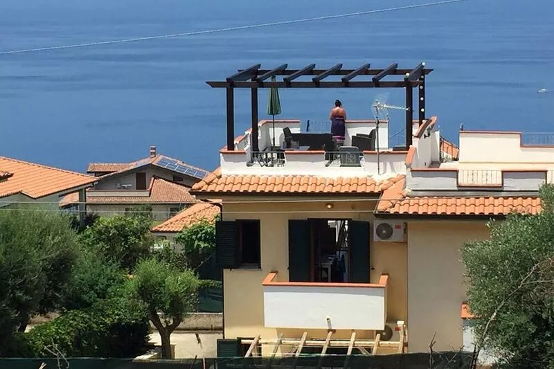 House/Villa with panoramic seaview, close to Tropea, Zambrone hills