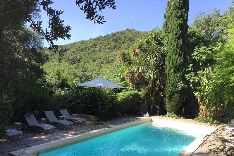 Villa with private pool in small hamlet near Grimaud/St. Tropez