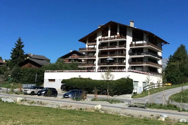 Haute Nendaz (4 Vallee)  Luxury 2 bed , 108 sq m apt in village centre