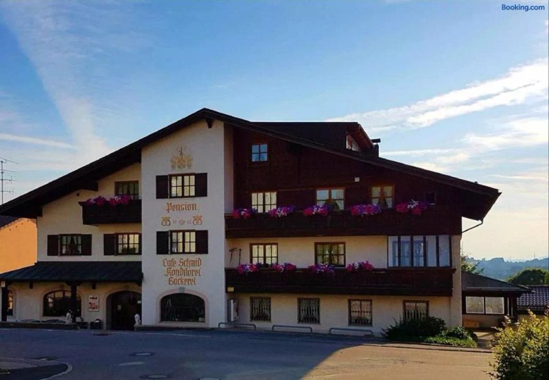 Pension zum Schmidbacker