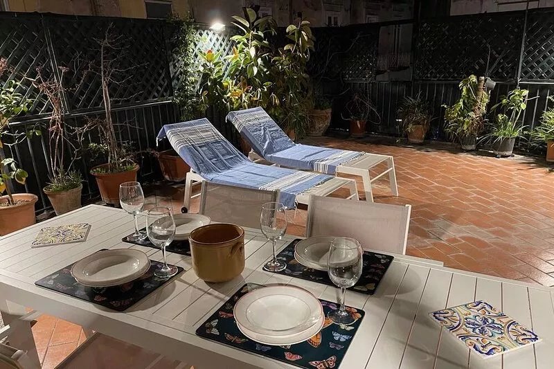 EXCLUSIVE APT with TERRACE in Aristocratic XVI Century Palace in Historic Center