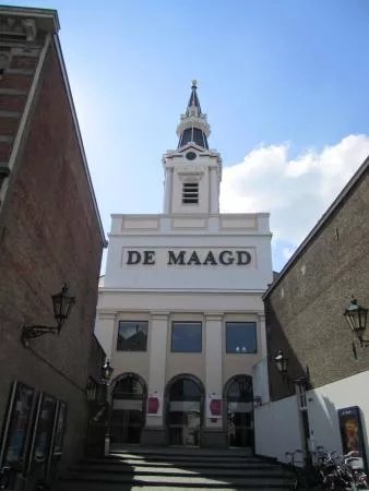 Theater De Maagd