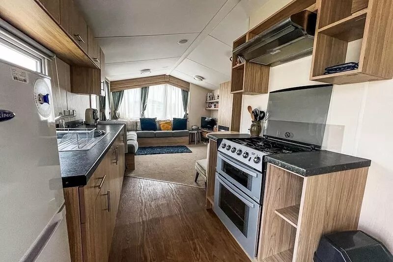 Brilliant caravan for hire nearby Scratby beach in Norfolk ref 50034M