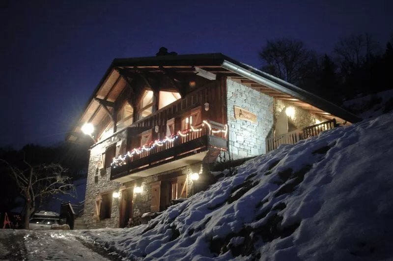 Large 4* chalet with terrace and breathtaking view 5 min from the Paradiski area