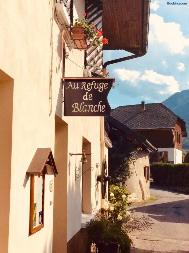 Chambres A La Montagne