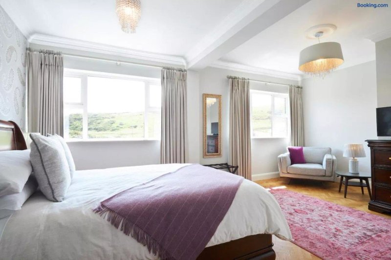 Luxury Lodges in Doolin Village