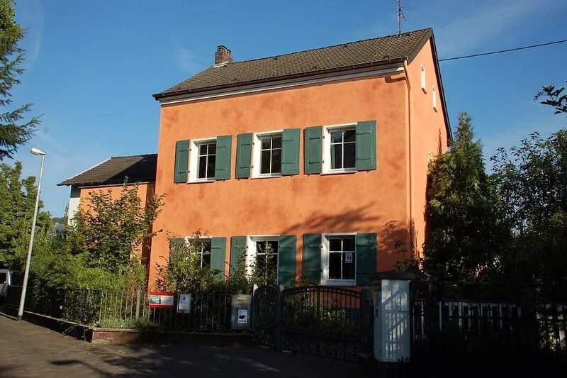 Small villa in Pfuhl - Spacious guest house in the wine village of Unkel and