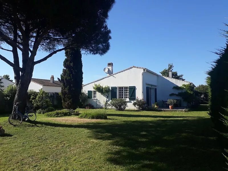 Chambre D'hôte Indépendante, au Milieu D'un Jardin Arboré