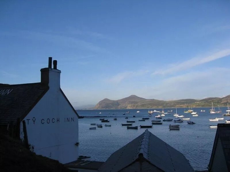 Detached renovated Farmhouse In Prime Location  Near Nefyn And Morfa Nefyn