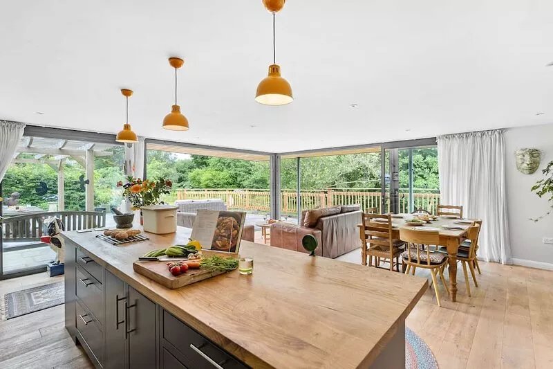 Barberry Farm Cottage - sleeps 8 guests  in 4 bedrooms