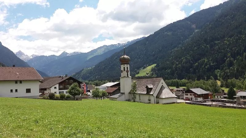New apartment in Gortipohl in a sunny location (Montafon)