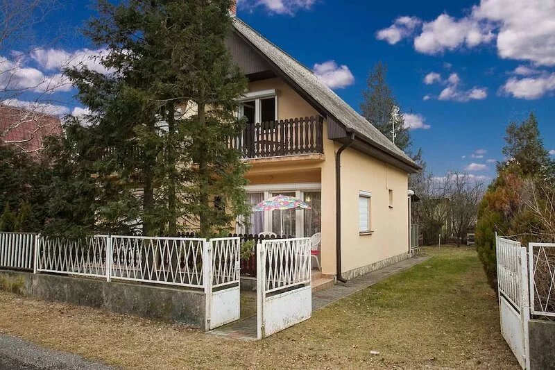 Holiday home in a quiet neighborhood