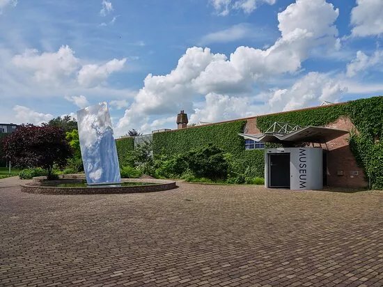 De Pont Museum