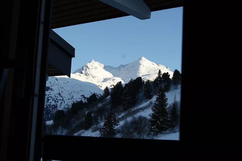 MERIBEL MOTTARET Apartment 45m2, on skis, 5-6 people, parking