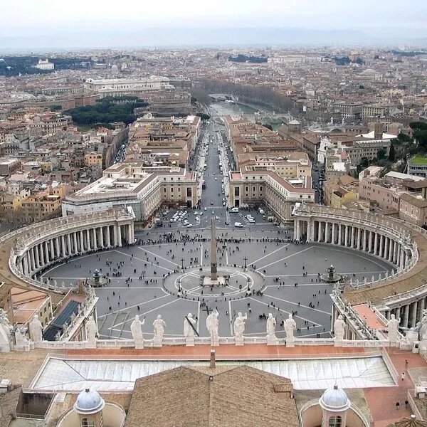 Beautiful and comfortable,Vatican Borgo Pio,large,quiet,family-friendly,WIFI AC