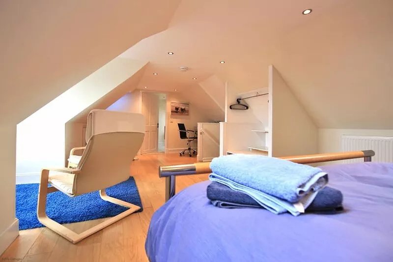 A beautiful 4 bedroomed house next to the harbour with fabulous gardens