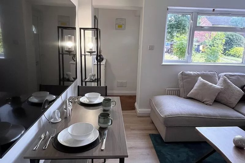 Cozy home with a garden walkable distance to the heart of Hertford