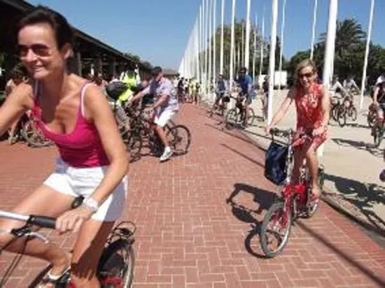 Daily Barcelona Good Vibes Bike Tour