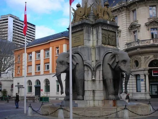La Fontaine des Elephants (Fountain of Elephants)