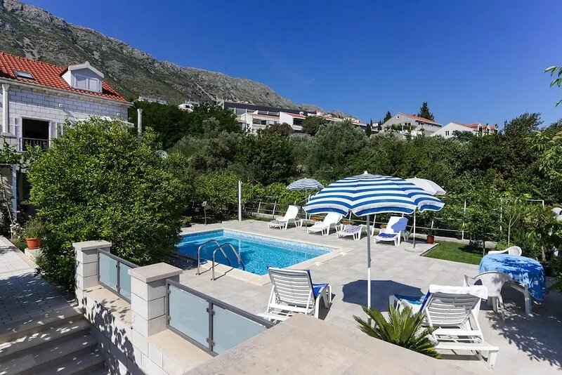 Apartment in Dubrovnik with swimming pool and sea view   (A3)
