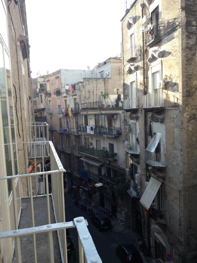 All'Ombra del Vesuvio