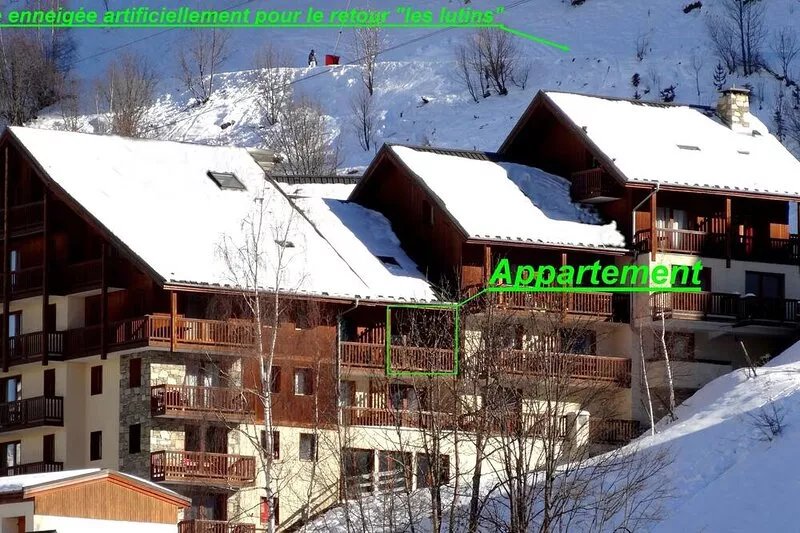 VALLOIRE duplex apartment for 8 people on the slopes heated swimming pool sauna