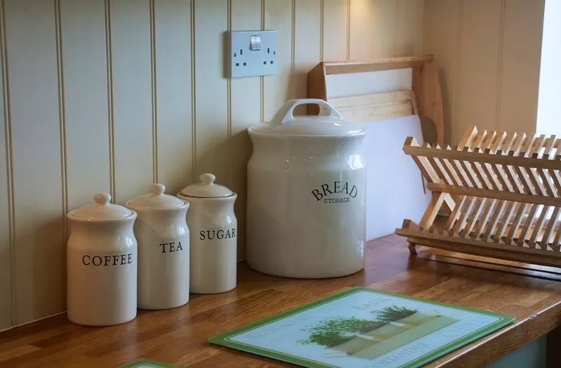 Coshes Garden Cottage with amazing views of the Devon country side